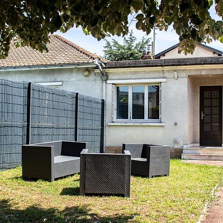 Maisonnette Avec Jardin, Parc Du Chene Apartment Брон Екстериор снимка